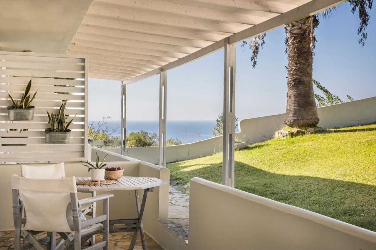 Agnanti Suites Minia Exterior foto