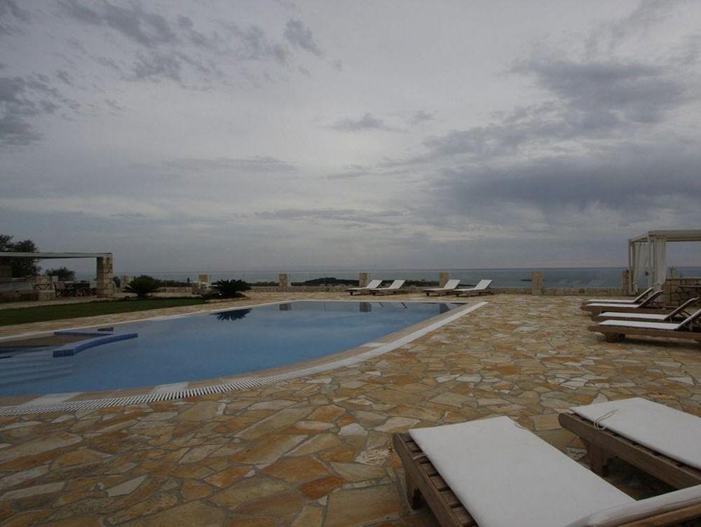 Agnanti Suites Minia Exterior foto