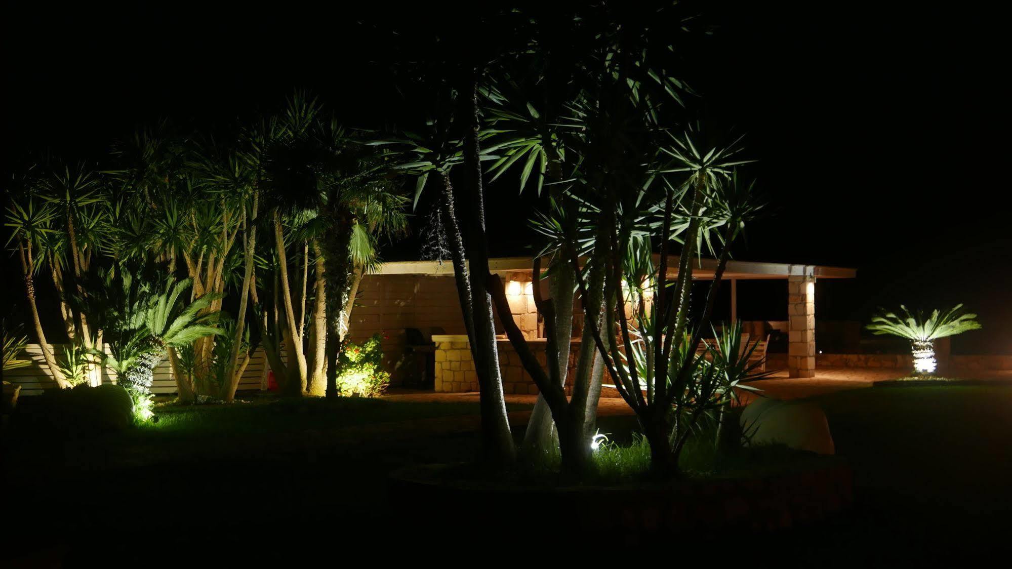 Agnanti Suites Minia Exterior foto